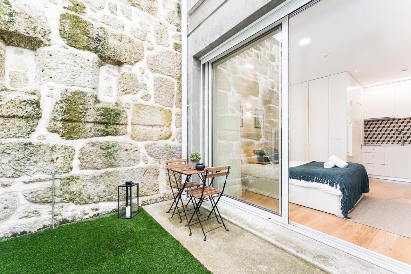 Guestready - Contemporary Studio In Porto Ngoại thất bức ảnh